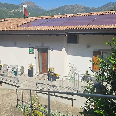 Nocleg ze śniadaniem Monte Zucco Relax Self Check In 3*
